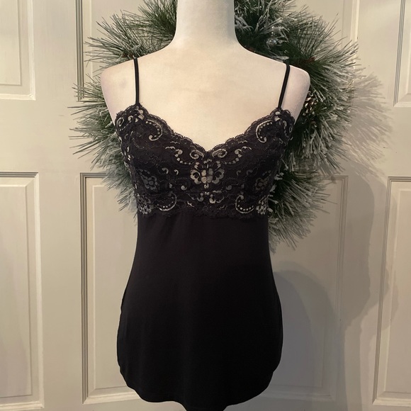 Express Tops - Express lace tank top